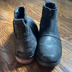 SOREL Black Boots